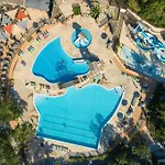 キャンプ場 Zecamping 5 Club Enfant Parc Aquatique Bat Et Restaurant
