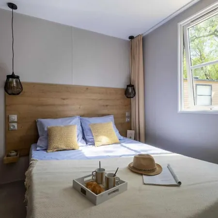 Camping - Piscine - Ccai0bg