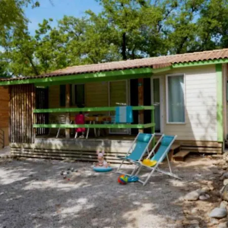 Camping - Piscine - Ccai0bg *