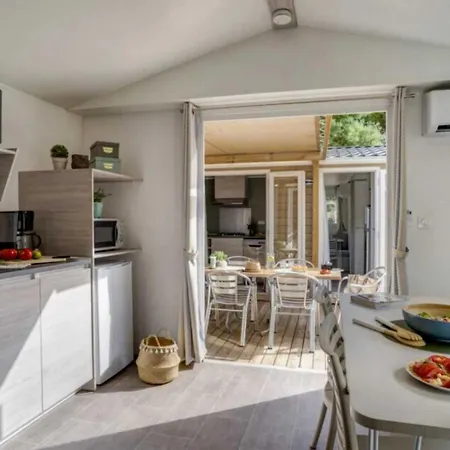 - Piscine - Ccai0bg Camping