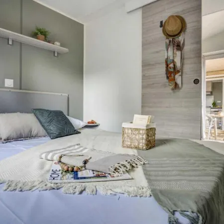 ZEcamping 5 étoiles club enfant parc aquatique bat et restaurant Camping 5*
