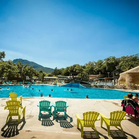 ZEcamping 5 étoiles club enfant parc aquatique bat et restaurant Camping 5*