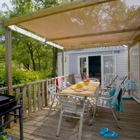 - Piscine - Ccai0bg Campsite