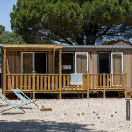 Zecamping 5 Etoiles Parc Aquatique Animations Locatif Tv Lv Bbq 39M2 Camping