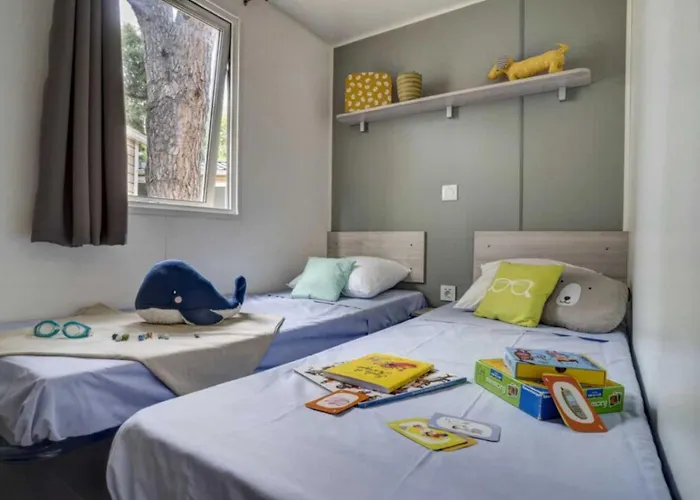 Campsite Zecamping 5 Club Enfant Parc Aquatique Bat Et Restaurant Argeles-sur-Mer