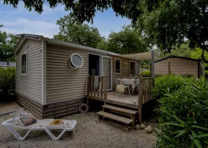 Campsite Zecamping 5 Club Enfant Parc Aquatique Bat Et Restaurant 5*
