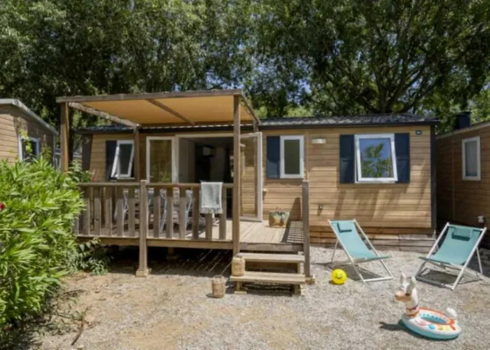 Campsite Zecamping 5 Club Enfant Parc Aquatique Bat Et Restaurant 5*