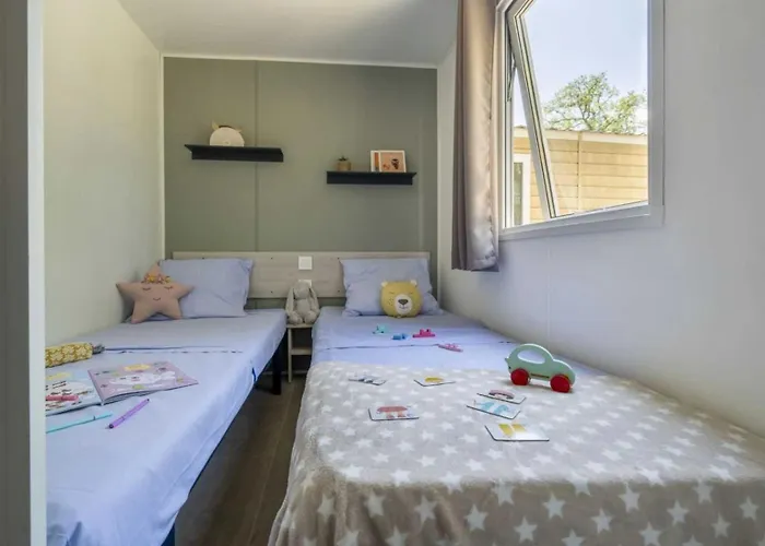 Zecamping 5 Club Enfant Parc Aquatique Bat Et Restaurant Campsite Argeles-sur-Mer